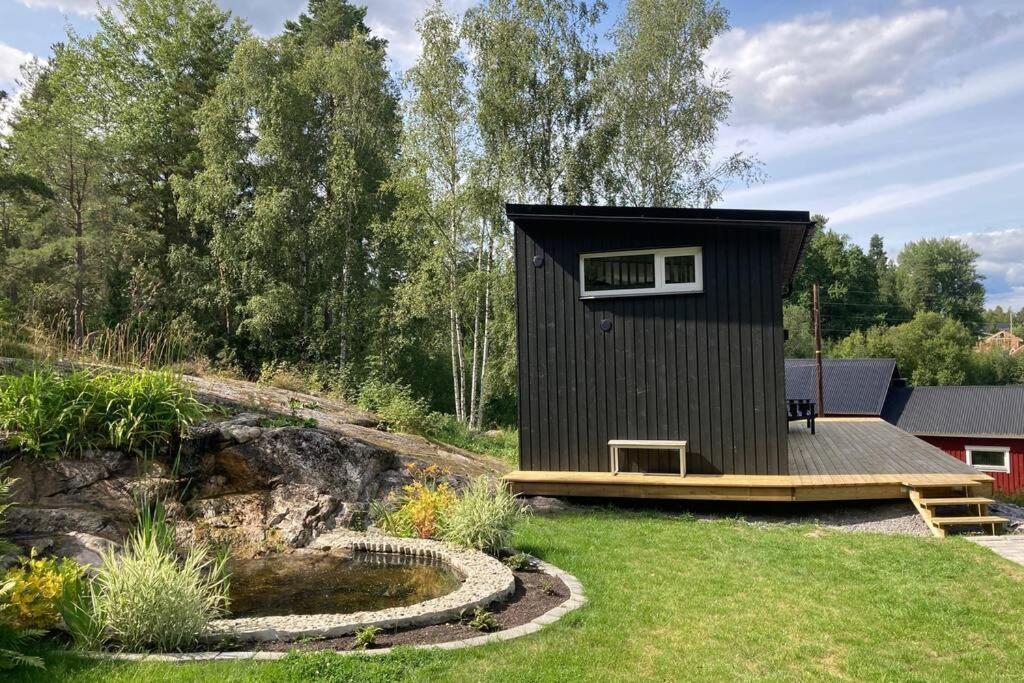 Cabin In The Woods, Close To Lake Maelaren Eskilstuna Eksteriør billede
