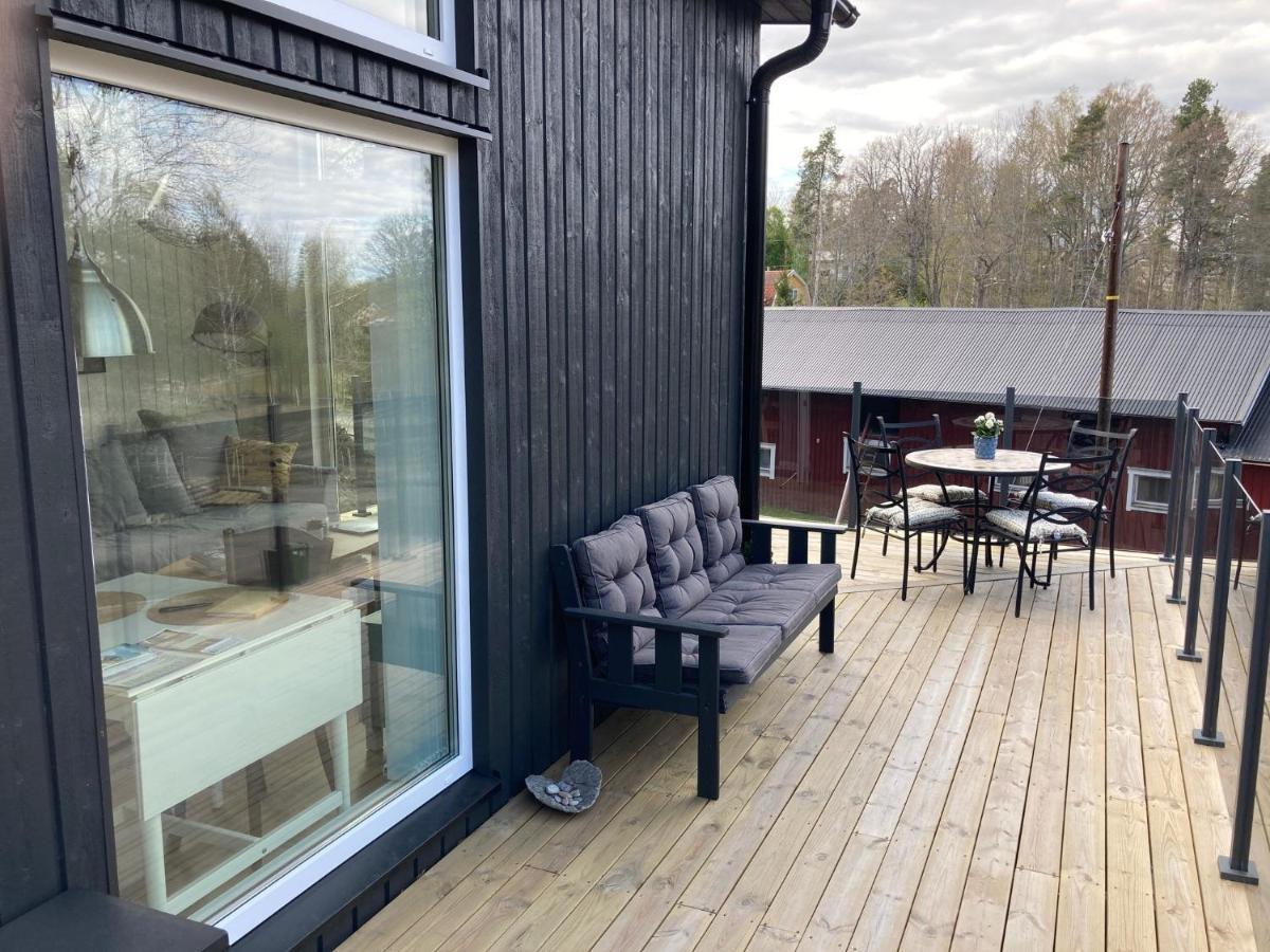 Cabin In The Woods, Close To Lake Maelaren Eskilstuna Eksteriør billede
